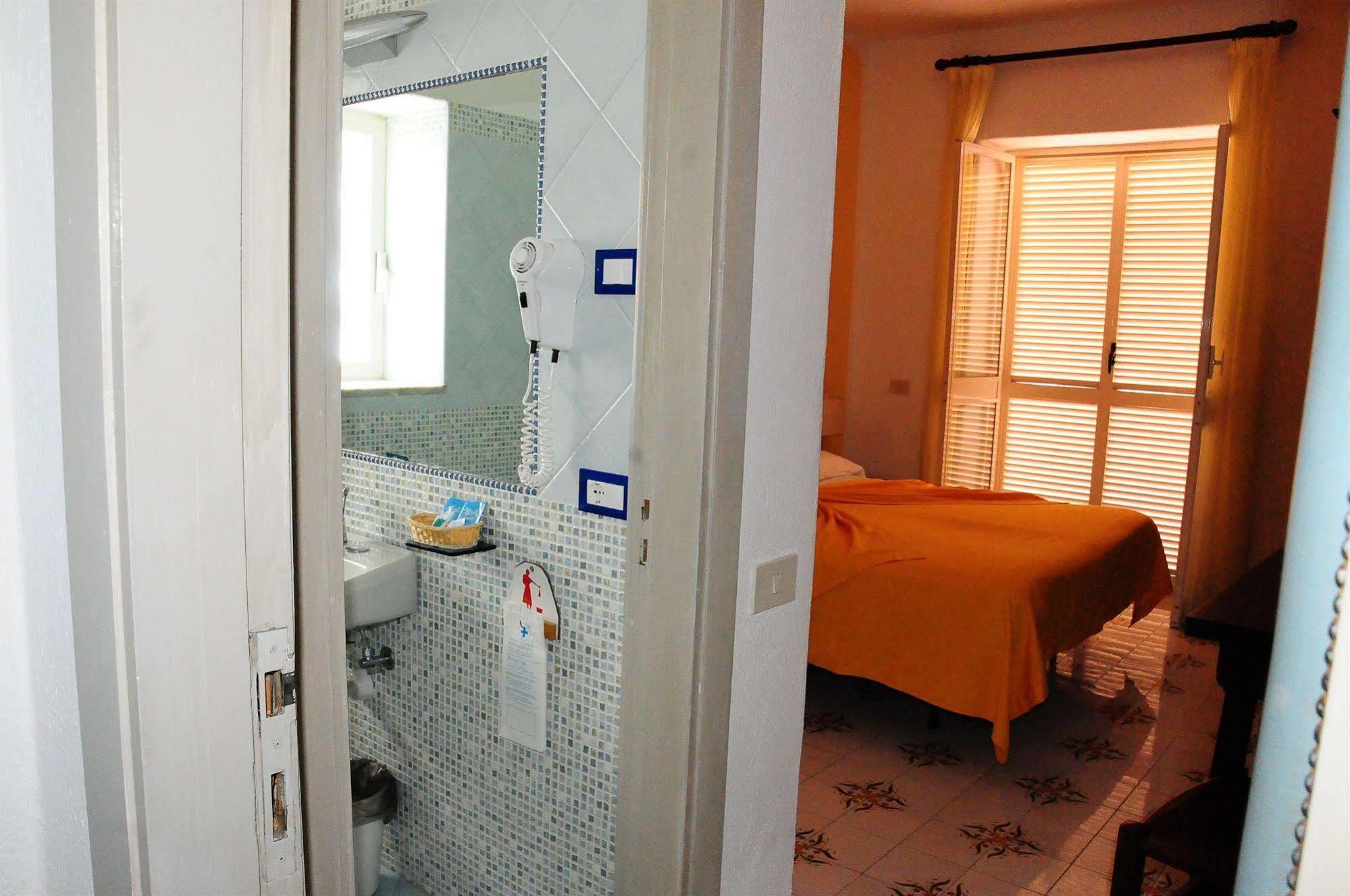 Belsole Hotel
